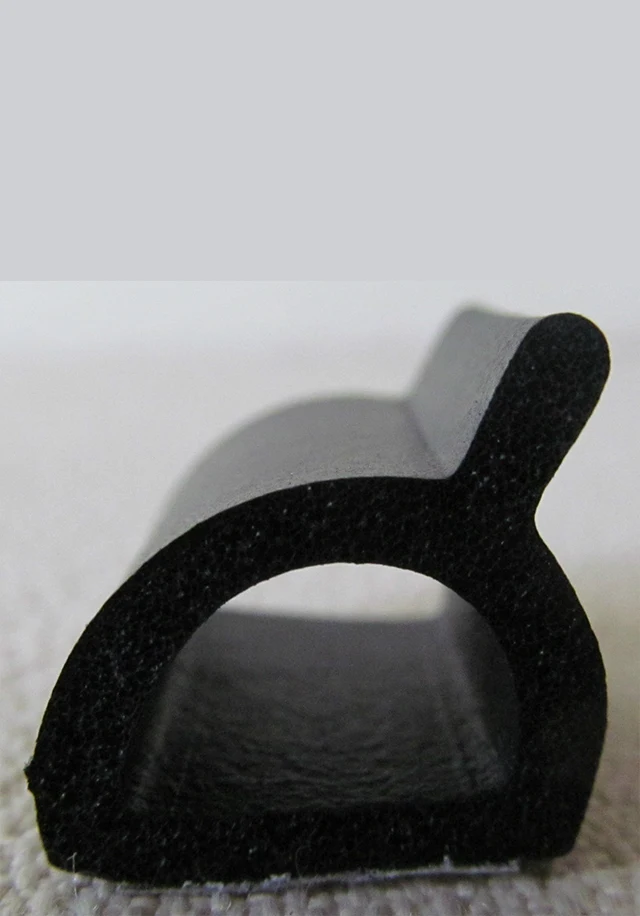 D shape marine rubber gasket used in ship sealing systems providing water resistance and flexible sealing for doors and hatches